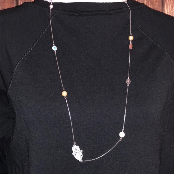 Renasca Jewelry - Swarovski crystals and mother of pearls necklace